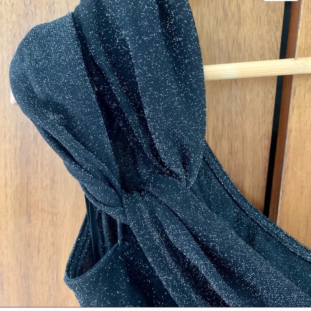 One Shoulder Asymmetrical Glitter Bodysuit XS - Picture 8 of 11